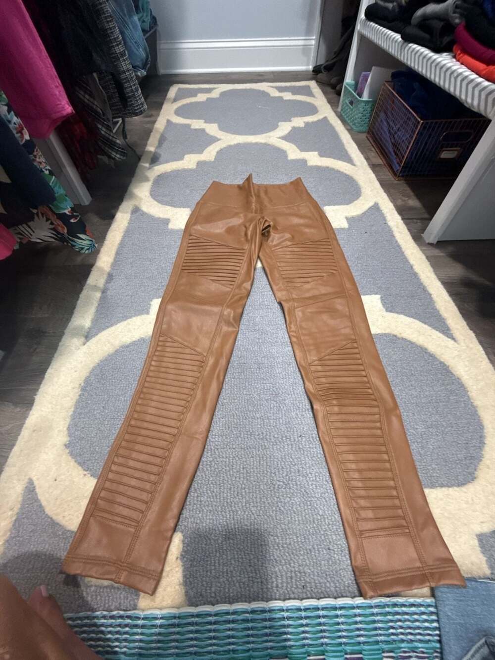 7 For All Mankind Faux Leather Moto Leggings Size XS Brown